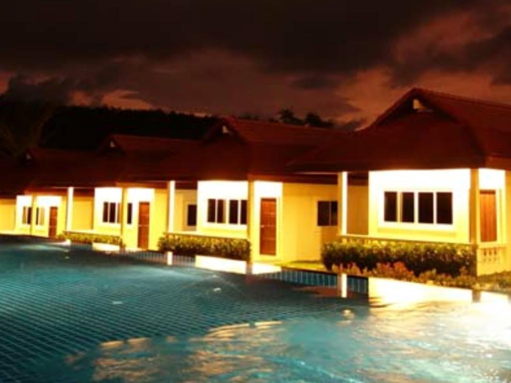Phuket Airport Villa Бан Бо Хан Экстерьер фото